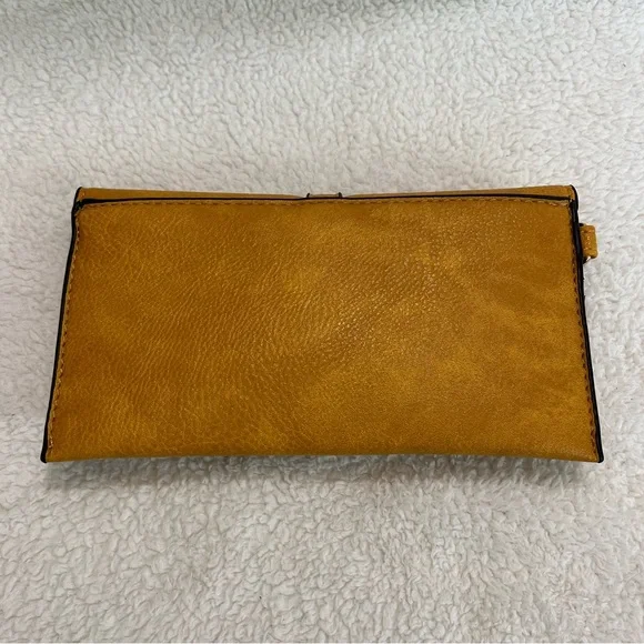 Yellow Wristlet with Detachable Strap - Picture 2 of 6